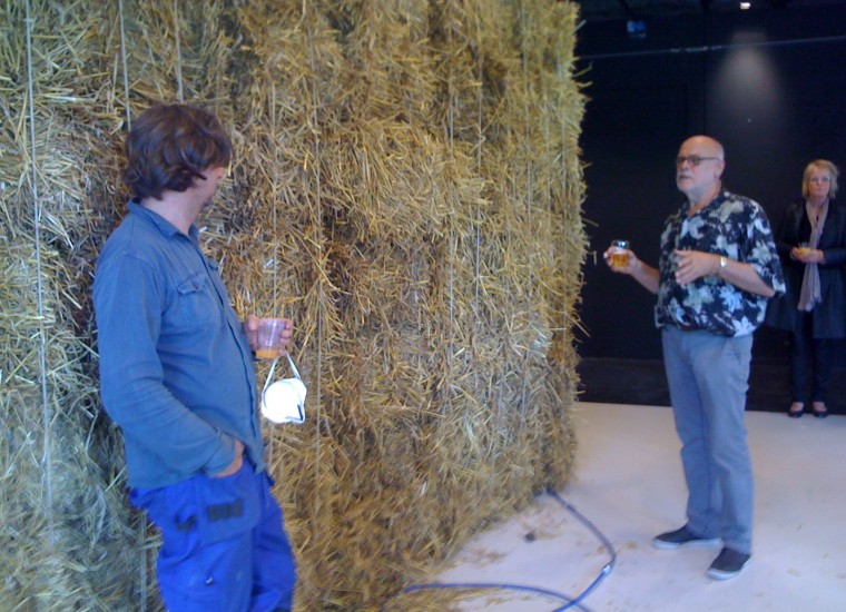 Kunstenaar Robbert van der Horst in gesprek met Tom de Vries van het Rondeel Deventer