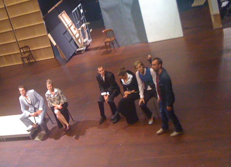 repetitie van Toneelgroep Oostpool