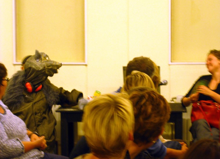 Muispop Frot vertelt over Gnaffel en interviewt Marije Hofland